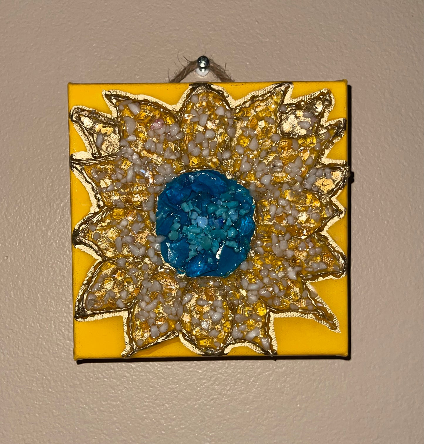 Sunny Blues Sunflower 6x6