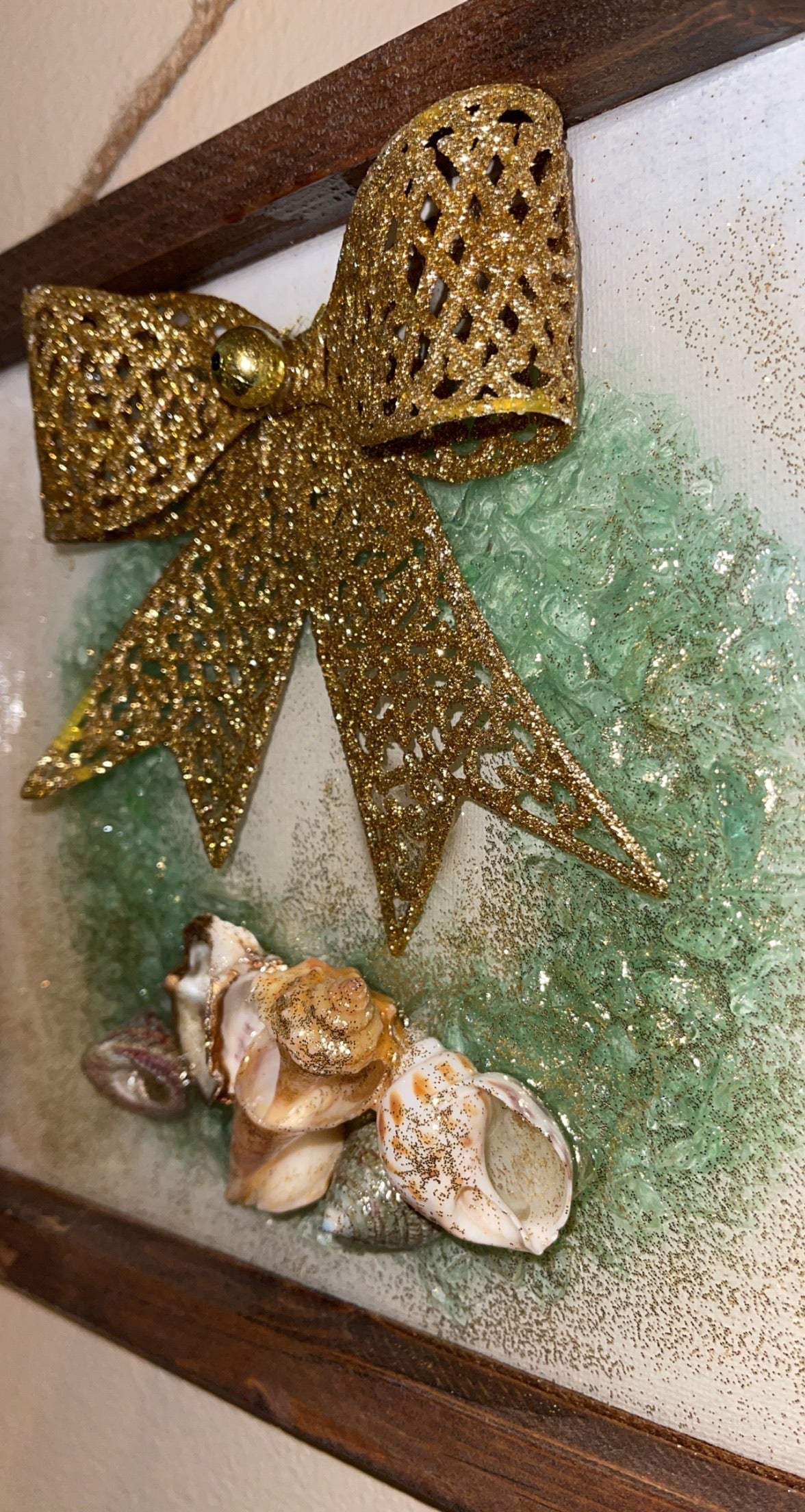 Christmas Wreath Crushed Glass