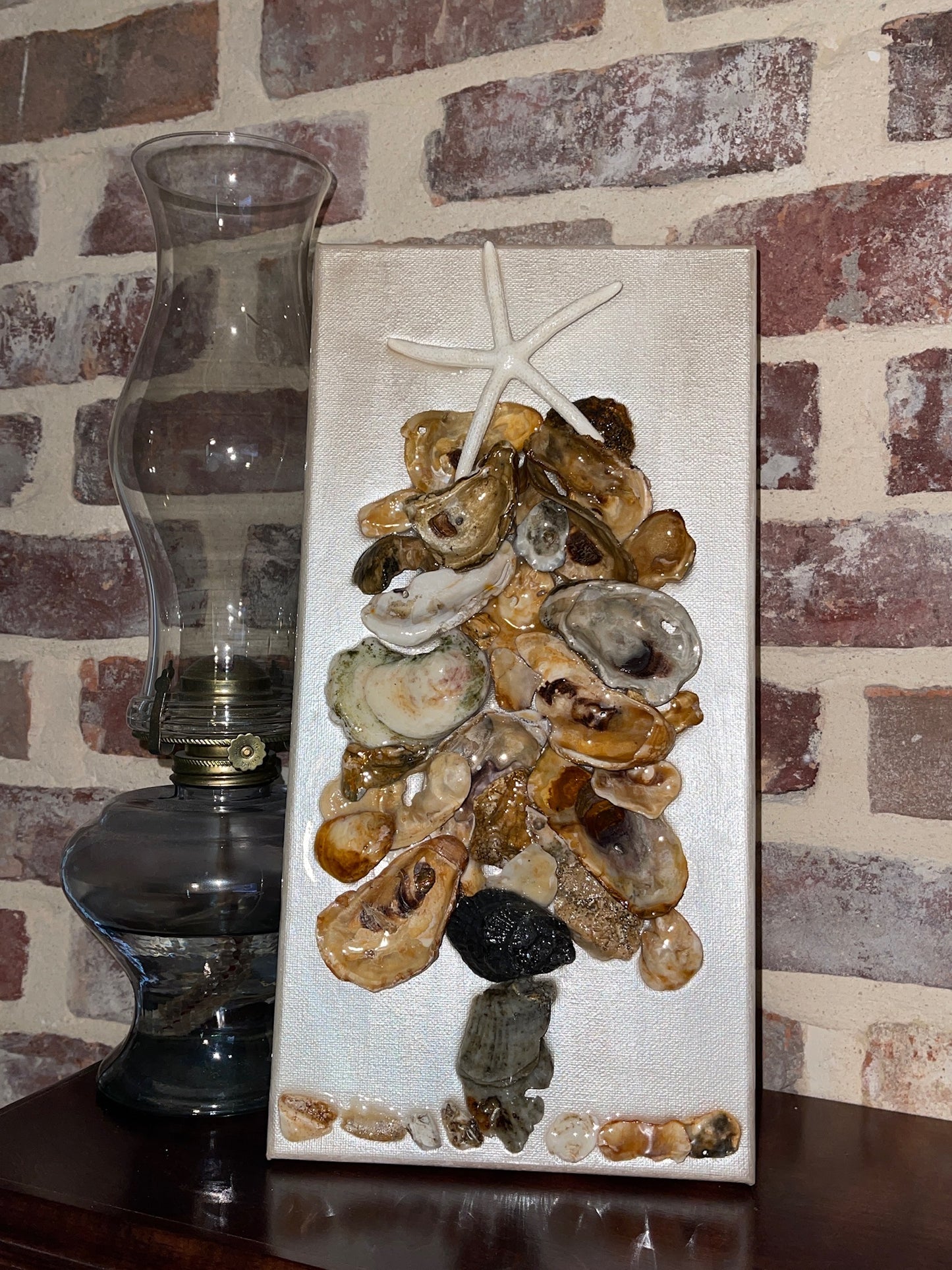 Oyster Shell Christmas Tree 4x12